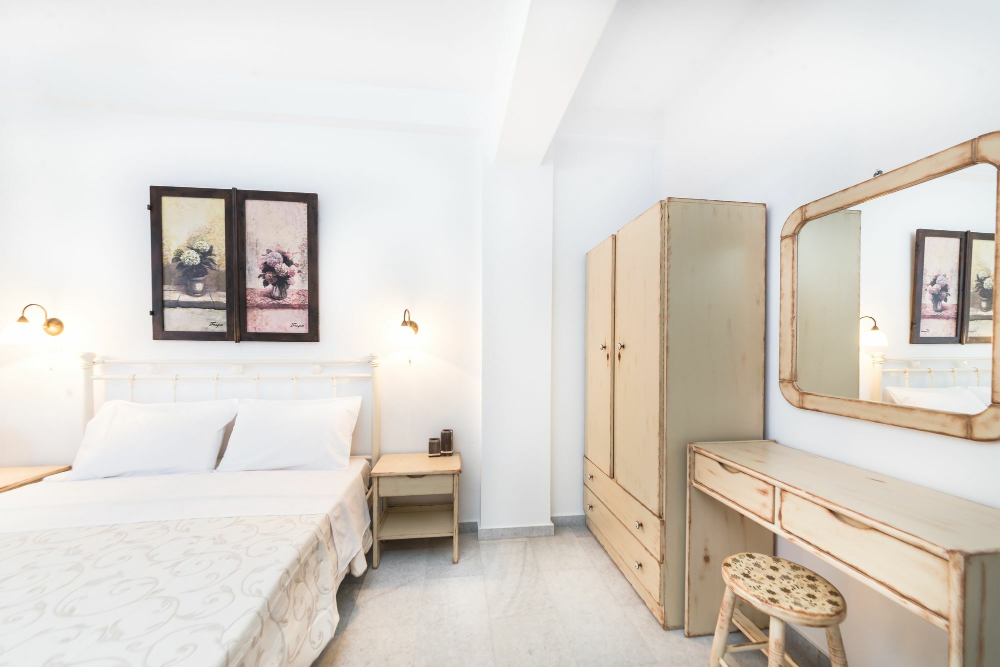 Fragias Studios & Apartments Naxos City Екстериор снимка