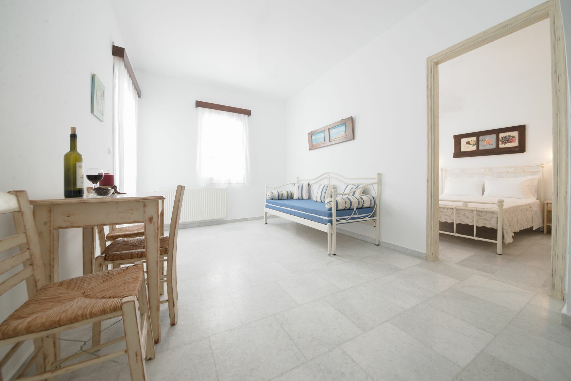 Fragias Studios & Apartments Naxos City Екстериор снимка