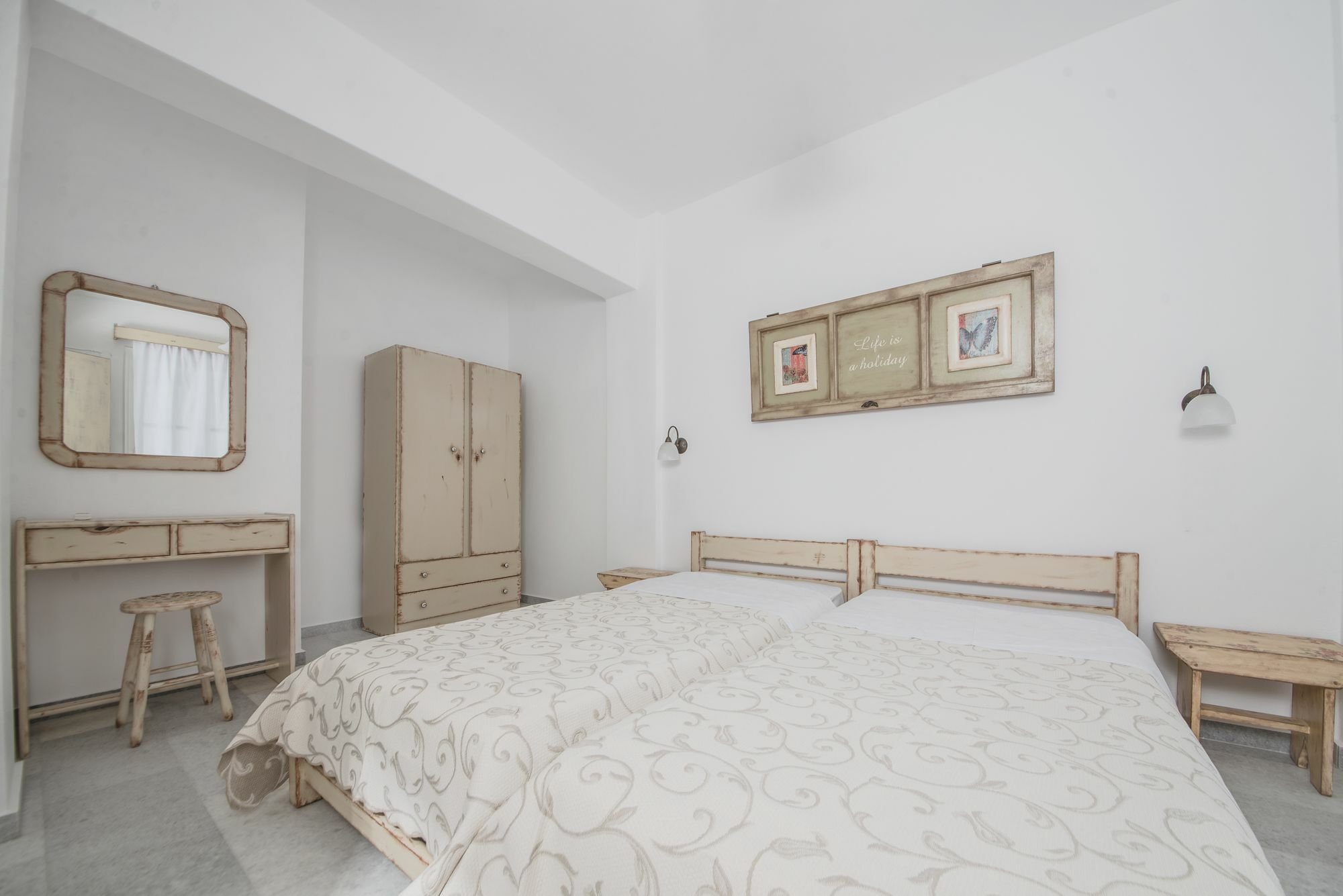 Fragias Studios & Apartments Naxos City Екстериор снимка