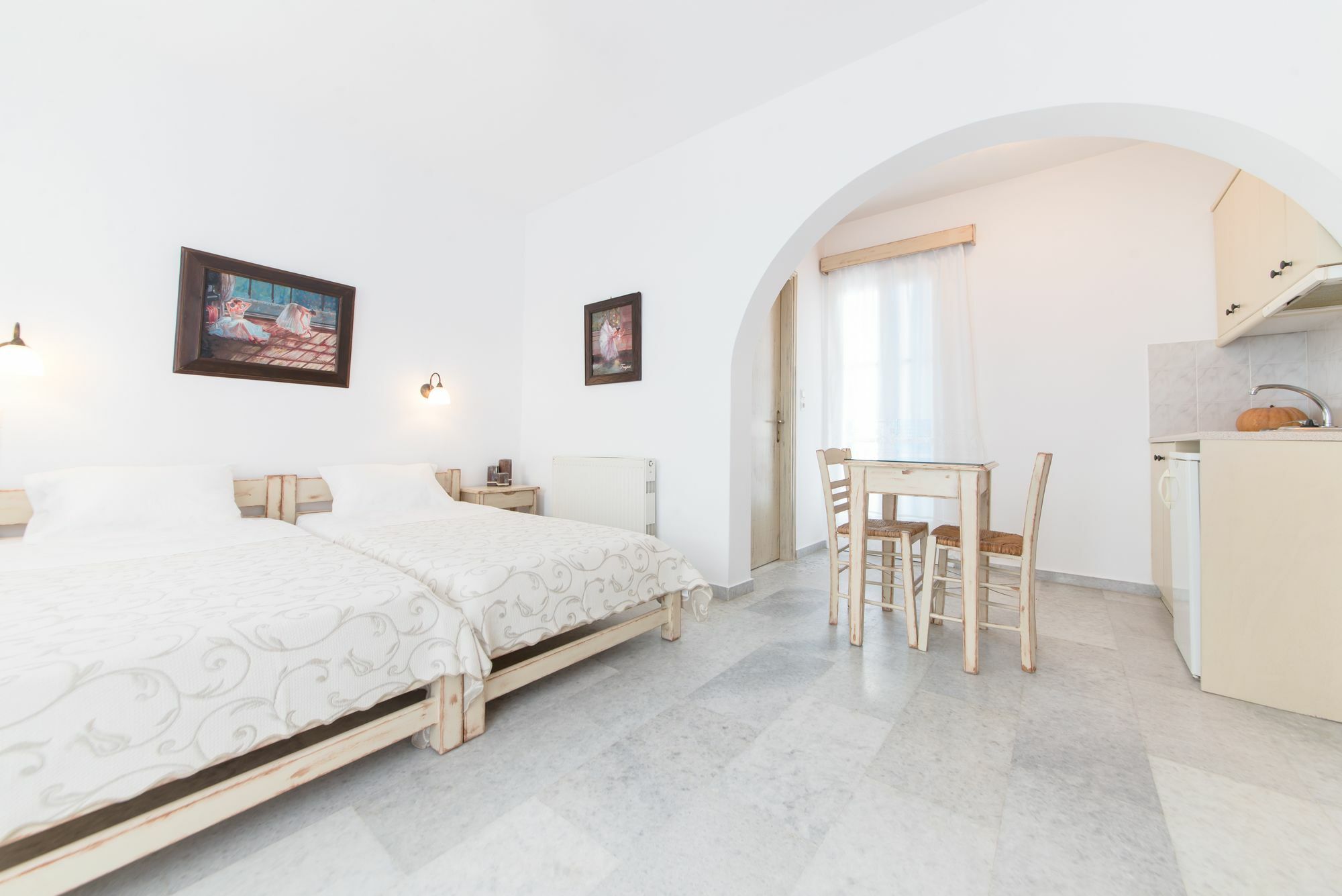 Fragias Studios & Apartments Naxos City Екстериор снимка