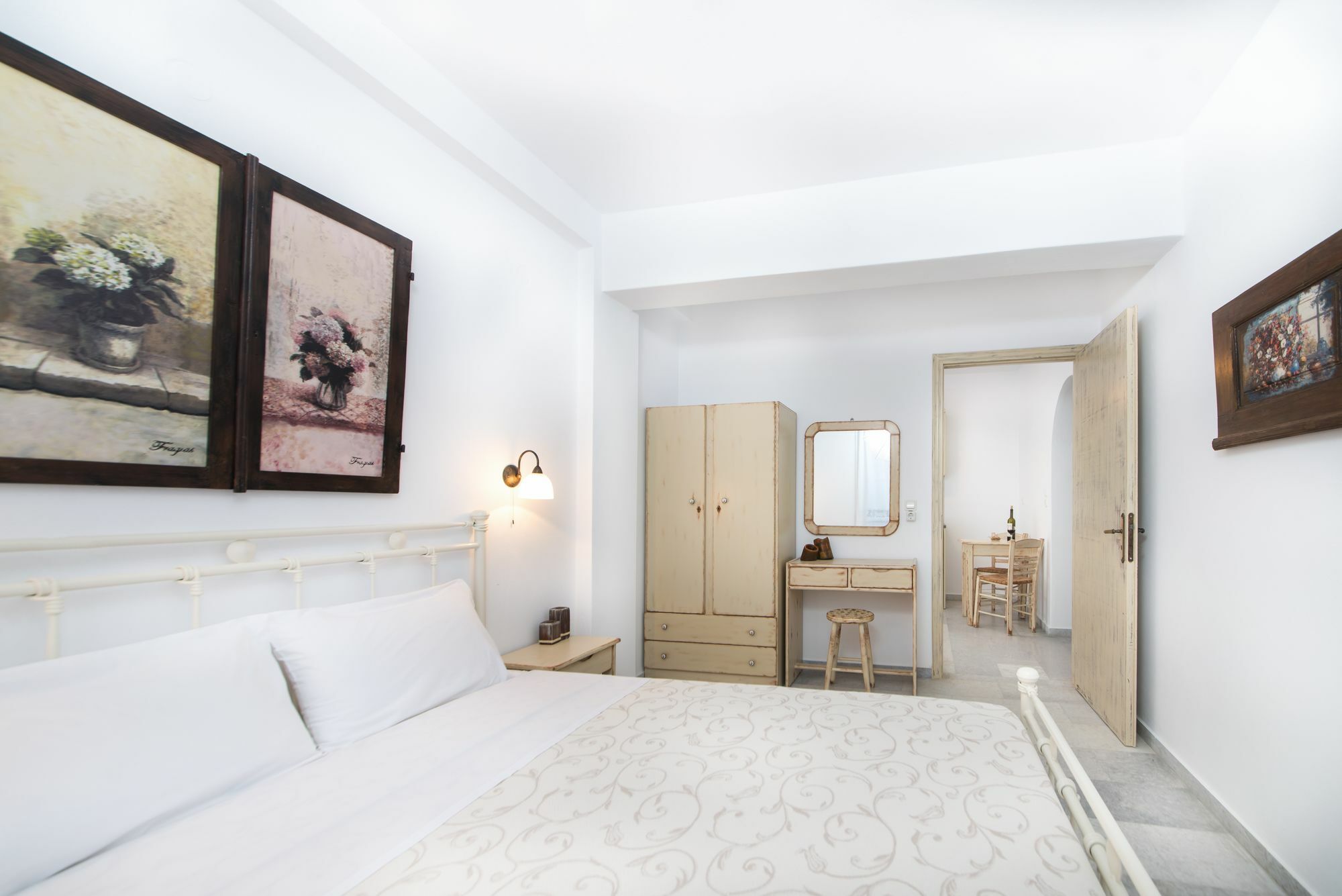 Fragias Studios & Apartments Naxos City Екстериор снимка