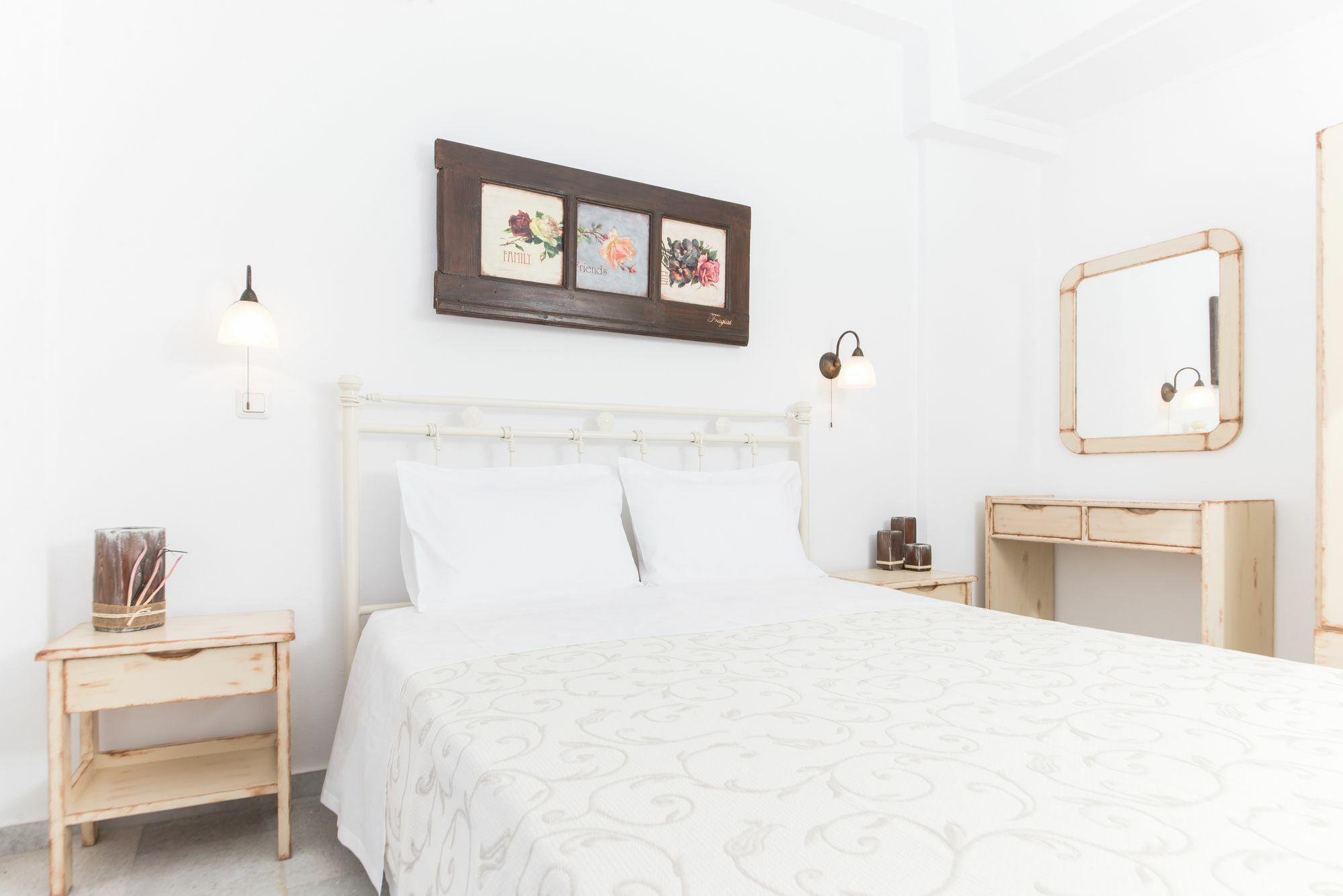 Fragias Studios & Apartments Naxos City Екстериор снимка