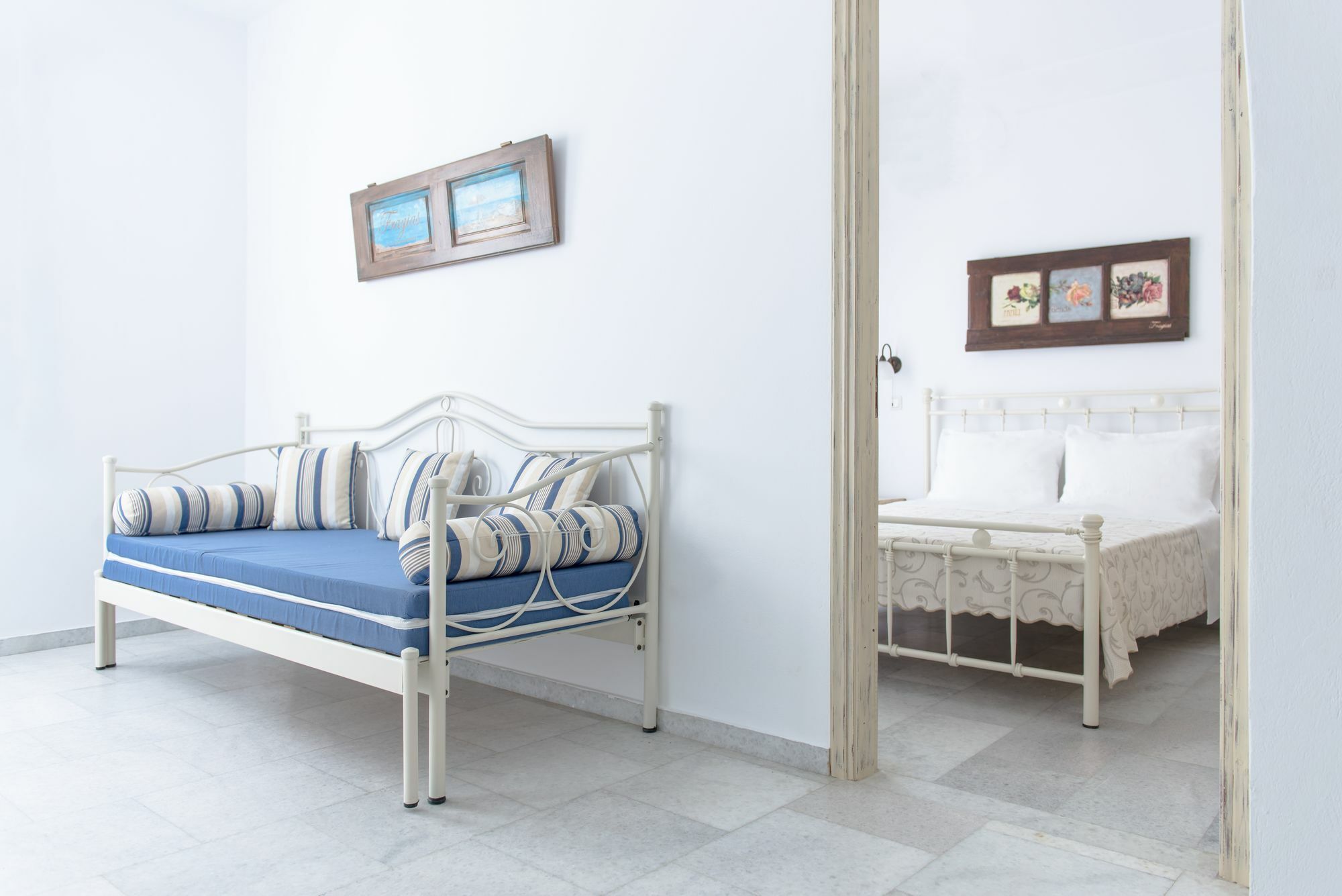 Fragias Studios & Apartments Naxos City Екстериор снимка